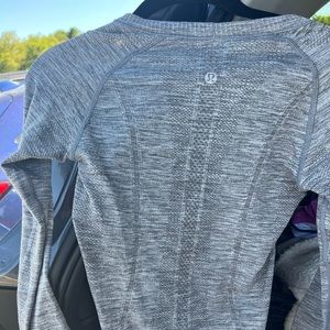 Lululemon Swiftly Tech long sleeve